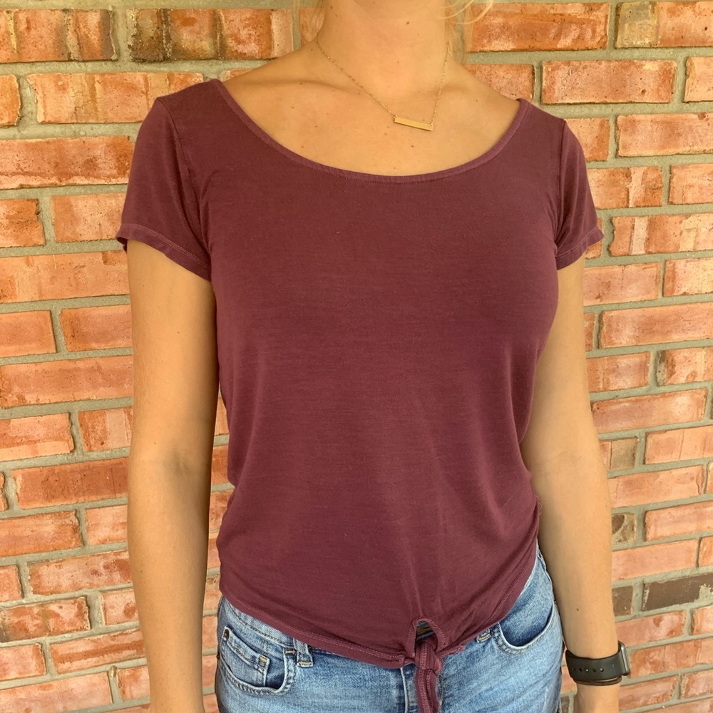 Maroon American eagle shirt